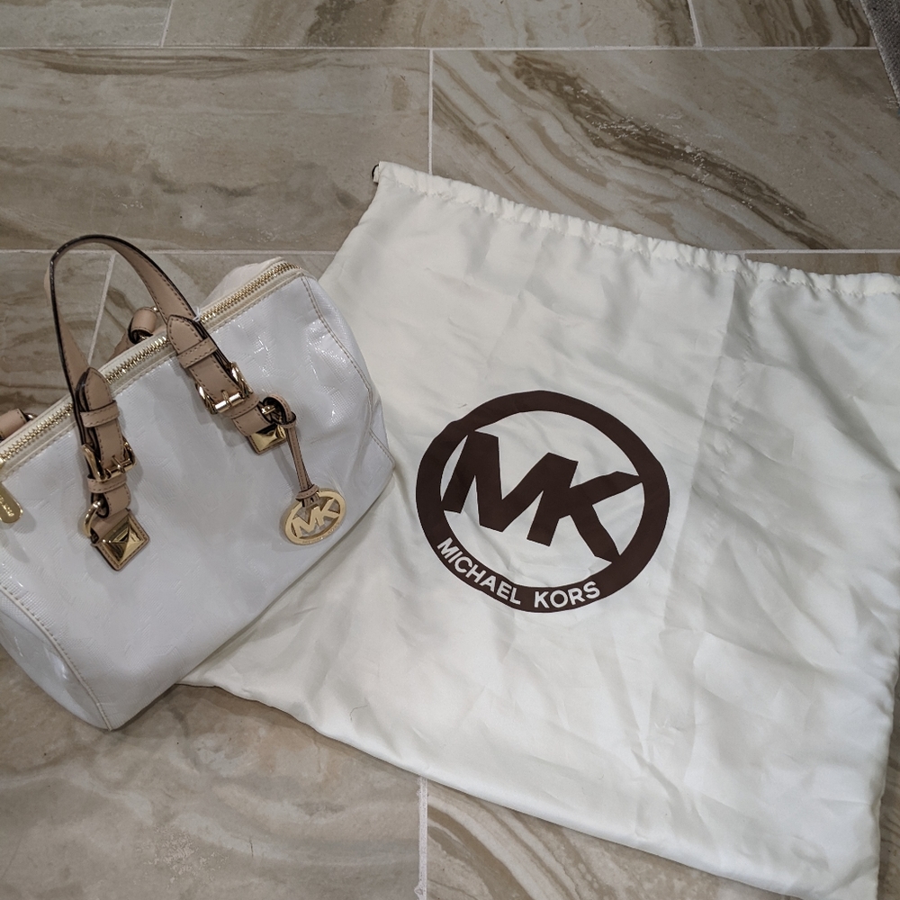 Michael Kors White Glossy Shine Bag Brown